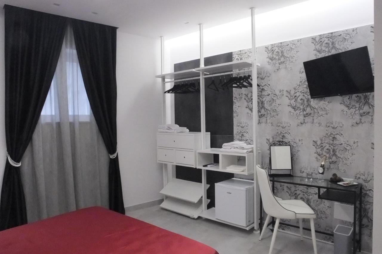 Prestige House Hotel Salerno Eksteriør billede